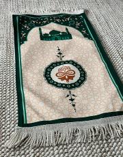 yeşil cami dizayn çocuk seccadesi 3