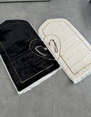 siyah kırık beyaz süngerli kalpli çift seccadesi çantalı tavşan tüyü dokulu 5