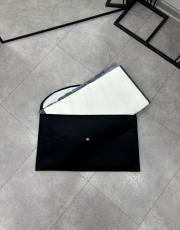 siyah seccade çantası ( hayyal es salah yazılı ) 3