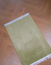 yağ yeşili 2 kaymaz taban tavşan tüyü seccade 3