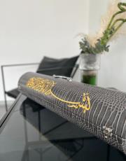 gri çantalı süper lüks seccade - 1 4