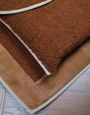 kiremit hilal desenli kabarık peluş seccade 5