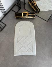 gri - beyaz biyeli ortopedik seccade mihrap dizayn