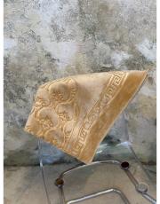 gold deri astarlı baskılı peluş lüks seccade 2