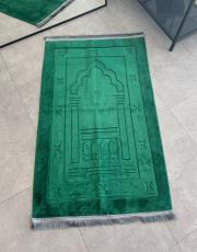 yeşil deri astarlı peluş lüks seccade 2