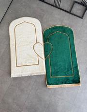 yeşil beyaz peluş kumaşlı ve süngerli kalpli çift seccadesi çantalı  süngerli 2